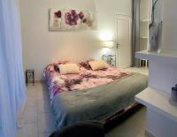 Double Room with Private External Bathroom