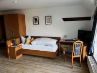Large Twin Room