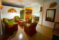 Lovely 2-bedroom condo close to the beach… - Chambres d’hôtes Trou aux Biches