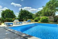 Sonnige Villa mit privatem Pool, WLAN, Klima, Garten und Grill - Bed and Breakfast