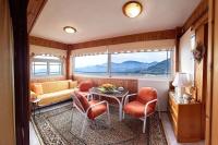 Διαμέρισμα τρίτου ορόφου στην Δαύλεια με θέα - B&B Dávleia