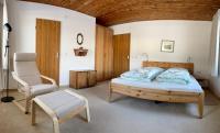 Appartement 2 Chambres avec Terrasse et Jardin
