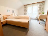 Two-Bedroom Apartment with Shower