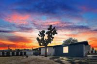 Desert Serenity in Yucca/Joshua Tree w/AC & Fire pit - B&B