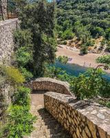 Entre Uzès et le Pont du Gard le Cocon de SOPHIA à deux pas des Gorges du Gardon - Chambres d'hôtes Collias