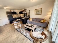 Appartement cosy bord de mer avec jardinet, garage et WiFi - FR-1-361-459 - Chambres d'hôtes Jullouville
