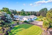 Broke in the Vines - B&B Broke