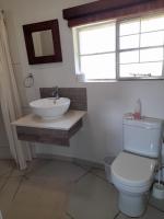 Makarios Accommodation & Venue - Bed and Breakfast Marloth Park