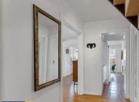 Icelandic Art Garden Villa w. parking in centre city - B&B Reikiavik