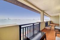 Royal Amwaj Residences North - Vibrant Two Bedroom - B&B