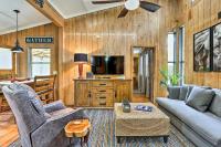 Cozy Hatteras Island Abode about 1 Mi to Frisco Beach! - B&B Frisco