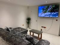 Bury St Edmunds - Apartment - Sleeps 2 - Parking - Chambres d’hôtes Bury St Edmunds