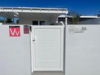 VILLAS NEW LANZASUITES PLUS - B&B Playa Blanca