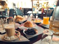 Traditional place with a Special Moroccan touch I Fibre Internet Up to 100 Mbps I PALMS Residence - B&B