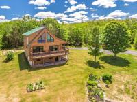 The Hive at Blue Spruce Lodge White Mnts View - Bed and Breakfast