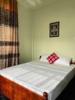 Single Room with Private Bathroom