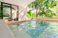 204 Hidden Gem apartment in the heart of Tulum w/ huge private terrace and pool for 6 Pax - Chambres d'hôtes Tulum