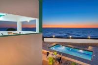 Pearl Villas Apolakkia - Beach Front Villas with Private Pool - B&B