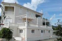 Traditional apartment in nature - B&B Kouvaláta