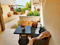 Apartments Alisa - B&B Brodarica