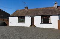 Cannich Cottage at Parbroath Farm - B&B Cupar