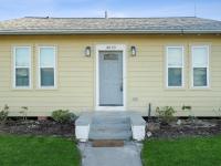 Galveston Escapes - Walk to Beach and Restaurants - B&B