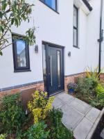 B&B Derby - Modern House - Parking and Garden - Bed and Breakfast Derby