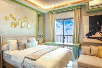 B&B Pondokaren - Apartment Embarcadero Bintaro Suites by Novie Mckenzie - Bed and Breakfast Pondokaren