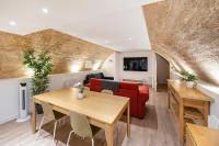 Paris Place Pantheon - B&B