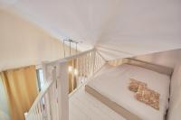 Apartment with mezzanine