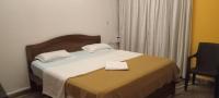 B&B Panjim - Shalom Guest House - The Room with Field View - Bed and Breakfast Panjim