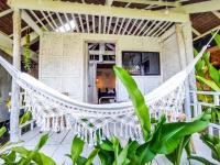The Surf Shacks · Beach house, Aircon, Fast Wifi - B&B