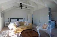 African Flame Apartment - Bed and Breakfast Knysna