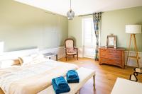 Camera Deluxe (2 Adulti + 1 Bambino)