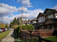 Coquitlam center, 2 bedroom suite, walking to skytrain - Bed and Breakfast Port Coquitlam