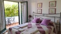 B&B Palafrugell - Magnolia, habitación matrimonial con baño privado, en casa compartida - Bed and Breakfast Palafrugell