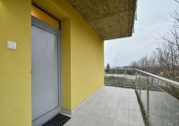Executive Apartment mit Balkon