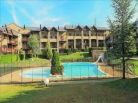 Preciosa casa con jardín y piscina - B&B