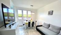 Apartament Słoneczny Ustka - B&B Ustka