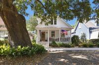 UnCorked Cottage - B&B