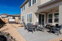 Cozy Sweet Retreat Brand New Private Home w Spa Game Room and Firepit - Chambres d'hôtes Washington