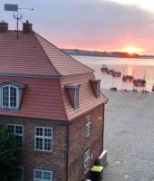 Historischer Ohlerich Speicher Wismar Apartment 18 mit Hafenblick- 2 Bäder - UNESCO Weltkulturerbe - B&B Wismar