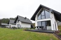 Domki U Zbyszka nad jeziorem z balią ogrodową! - B&B Kiedrowice