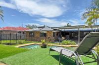 Pay for 3 nights, get 4th night for free in March - B&B Maroochydore