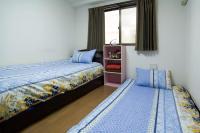 Standard Twin Room with Shared Bathroom