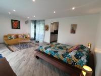 Deluxe Bungalow with Garden View