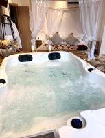 B&B Prades-le-Lez - Studio La Boheme Jacuzzi et Terrasse vu sur Pic Saint Loup - Bed and Breakfast Prades-le-Lez