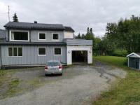 Big, spacious apartment with free parking - B&B Tromsø