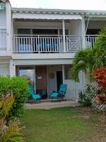 Ti Kaz a Loulou Appartement Triplex 50 m2 - B&B Saint-François