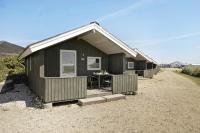 Cottage con 2 Camere da Letto e Bagno in Comune